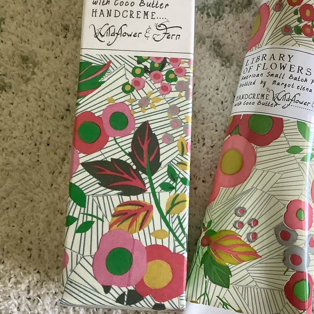 Library of Flowers Scented  Handcreme Margot Elena Wildflower & Fern NWT 2.3oz - Picture 3 of 15
